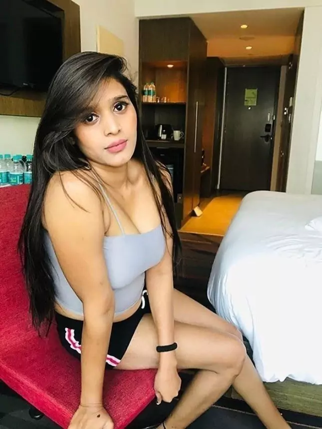 कॉल गर्ल्स सर्विस  गोला गोकरन नाथ